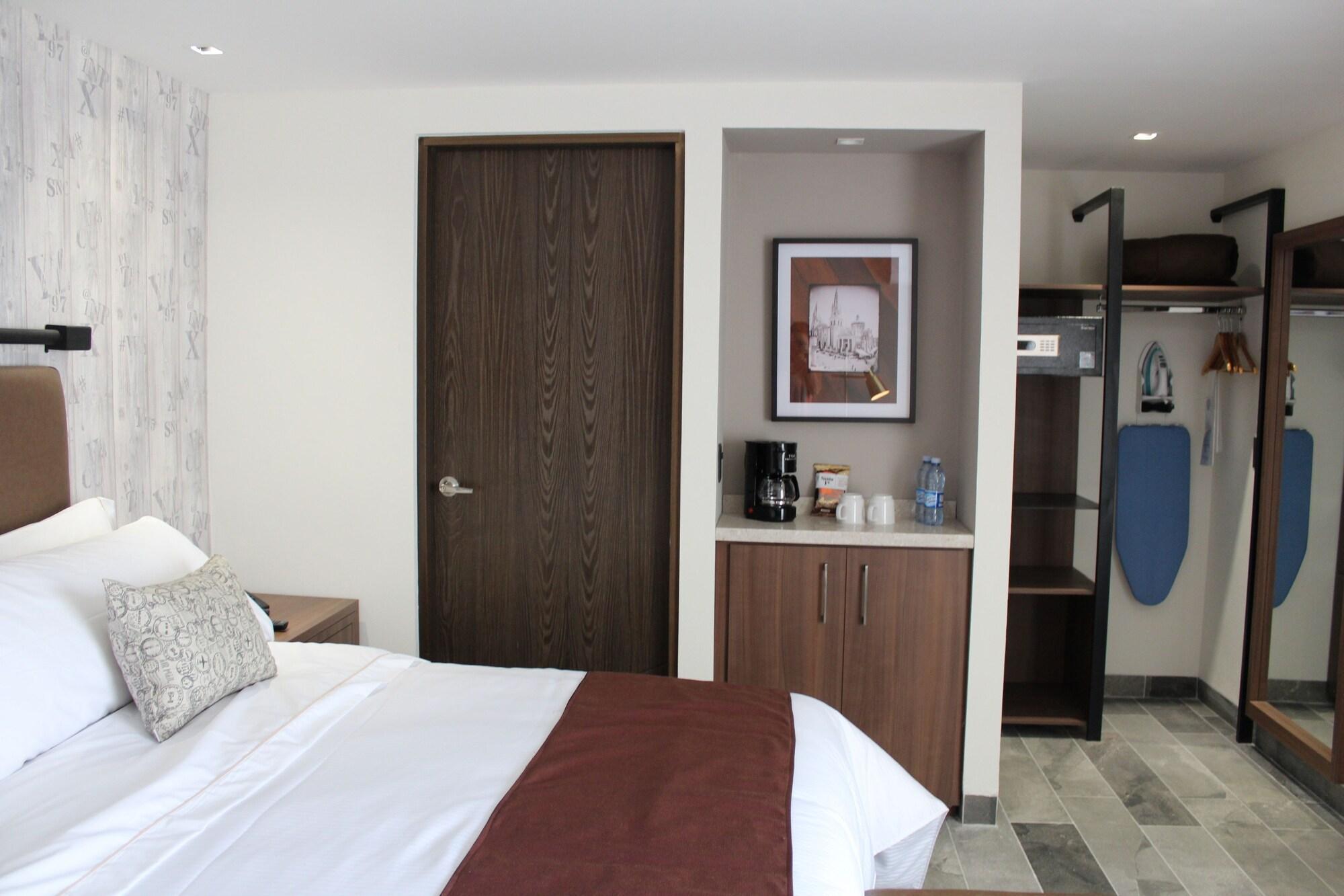 Hotel Ronda Minerva Guadalajara Dış mekan fotoğraf