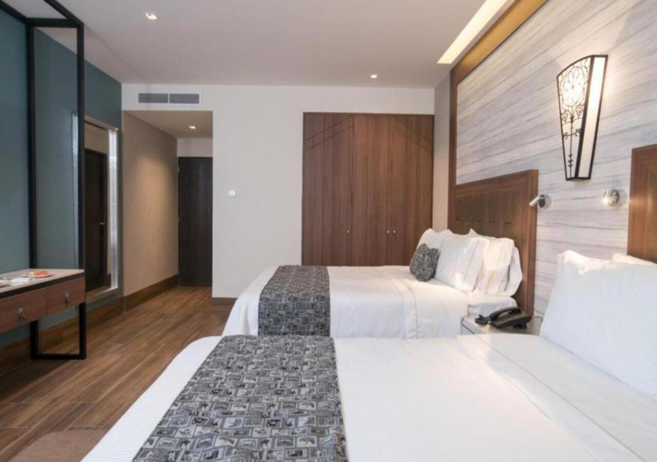 Hotel Ronda Minerva Guadalajara Dış mekan fotoğraf